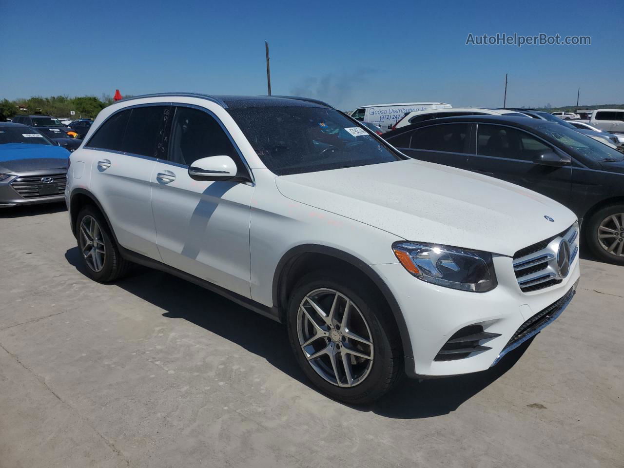 2016 Mercedes-benz Glc 300 White vin: WDC0G4JB1GF023646