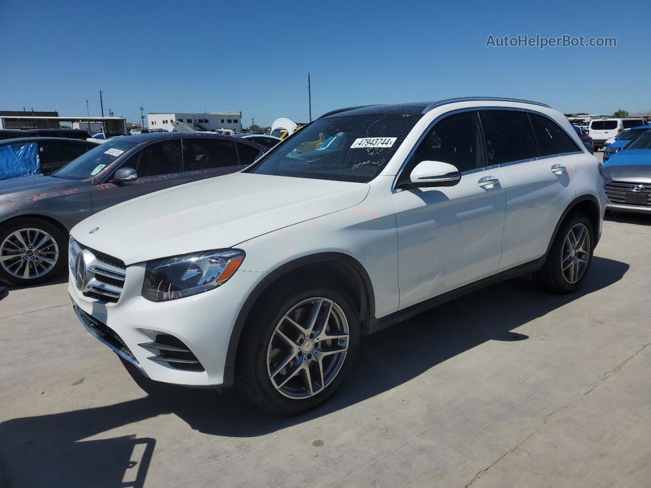 2016 Mercedes-benz Glc 300 White vin: WDC0G4JB1GF023646