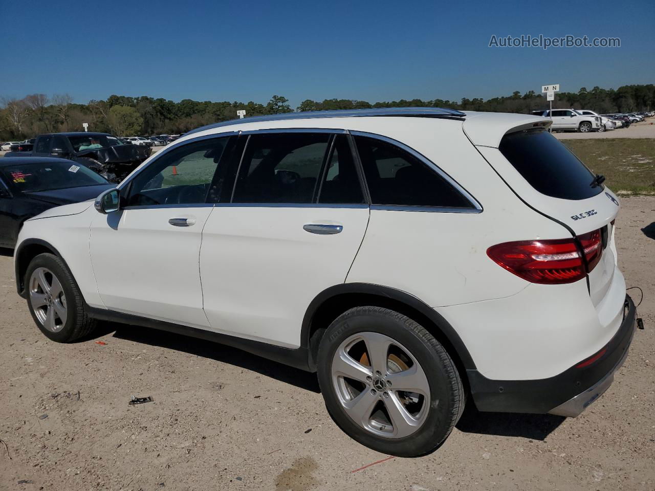 2019 Mercedes-benz Glc 300 Белый vin: WDC0G4JB1KV124605