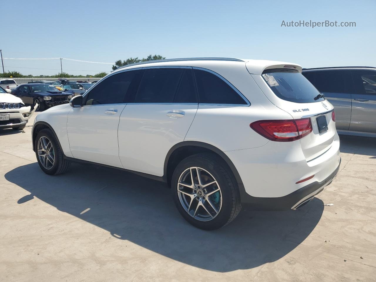 2019 Mercedes-benz Glc 300 White vin: WDC0G4JB1KV126340