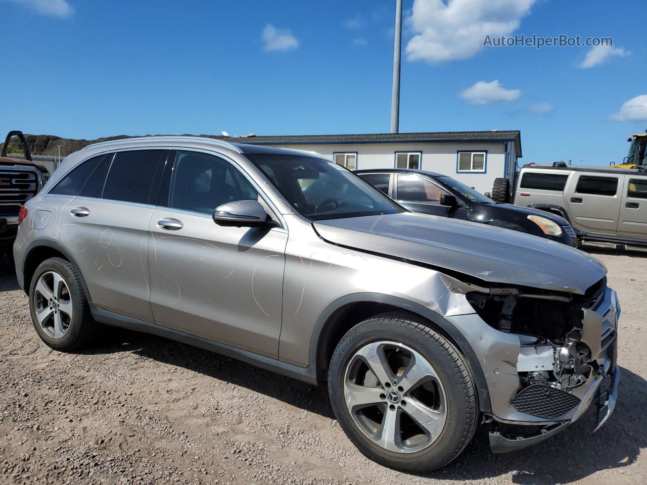 2019 Mercedes-benz Glc 300 Silver vin: WDC0G4JB2KF618367