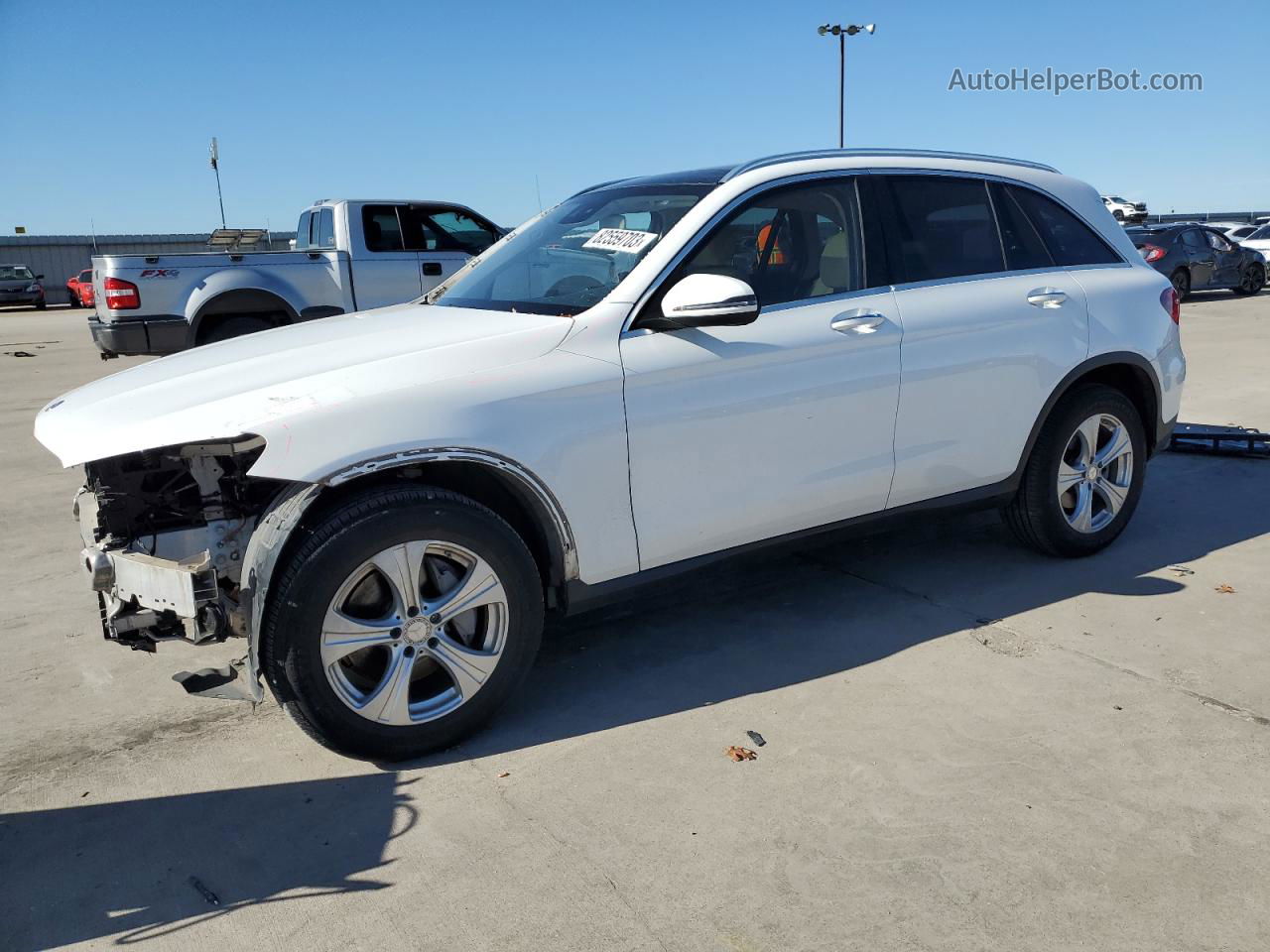 2016 Mercedes-benz Glc 300 White vin: WDC0G4JB3GF025673