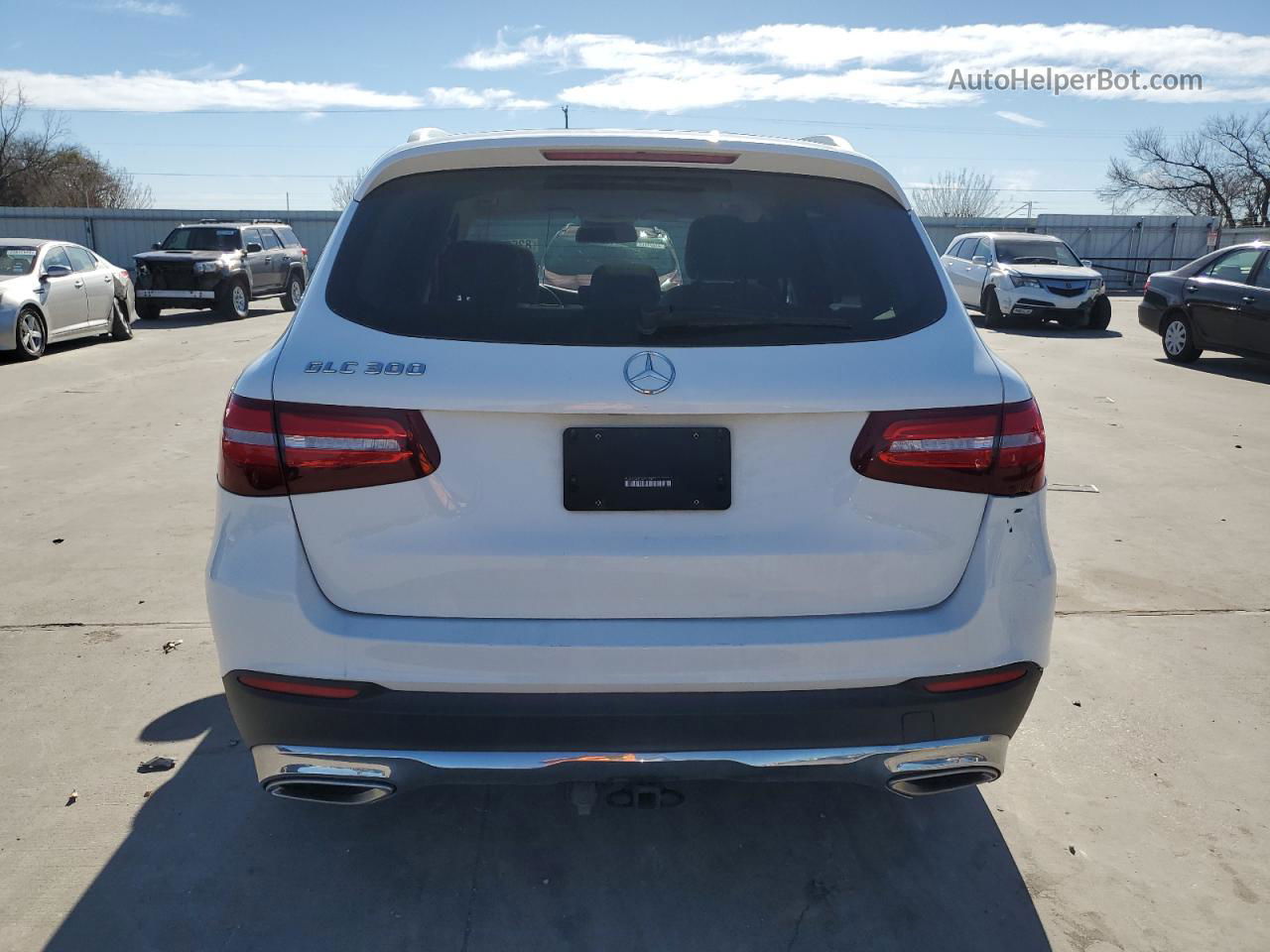 2016 Mercedes-benz Glc 300 White vin: WDC0G4JB3GF025673