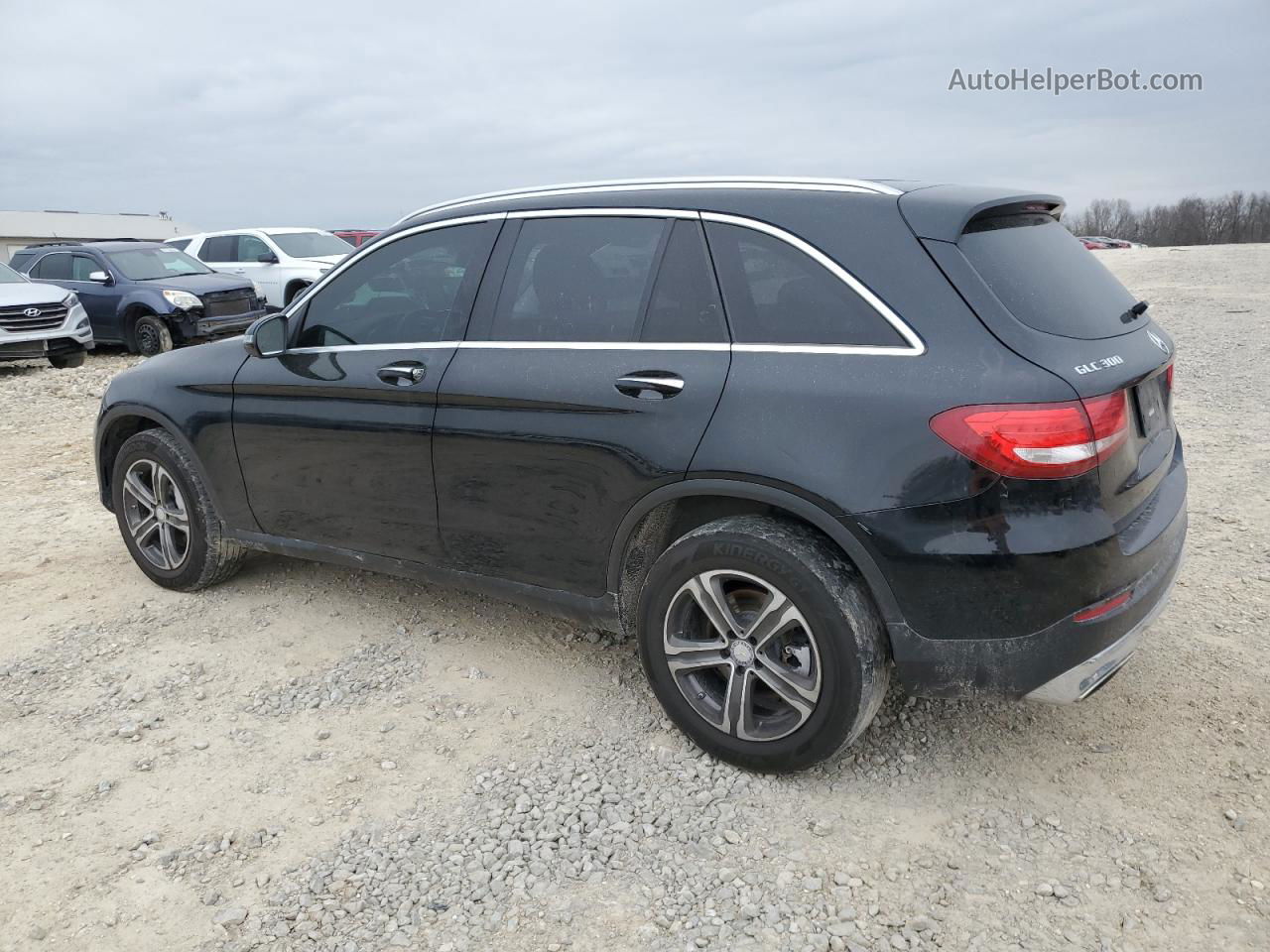 2016 Mercedes-benz Glc 300 Black vin: WDC0G4JB3GF105359