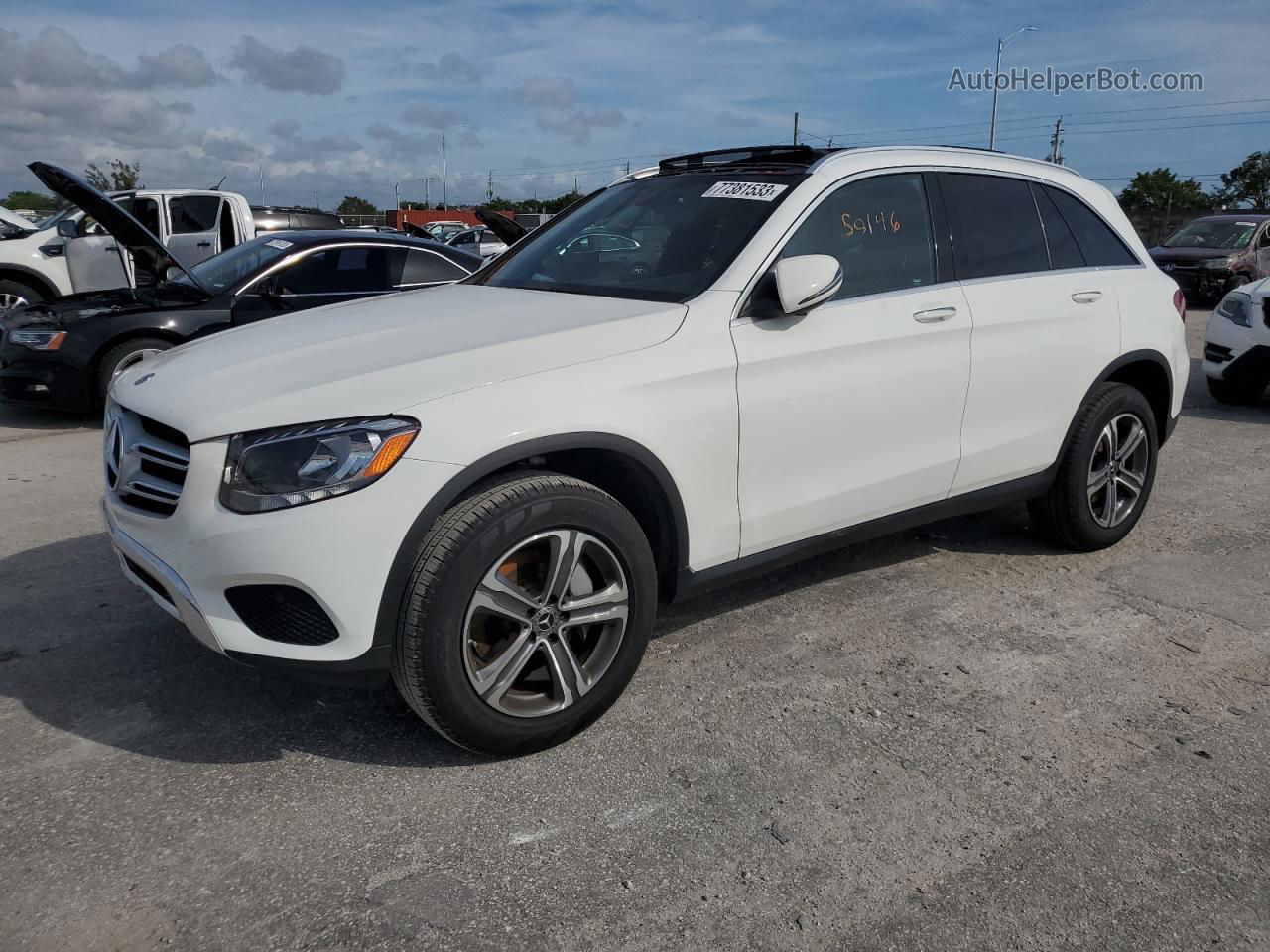 2019 Mercedes-benz Glc 300 White vin: WDC0G4JB3KF665374