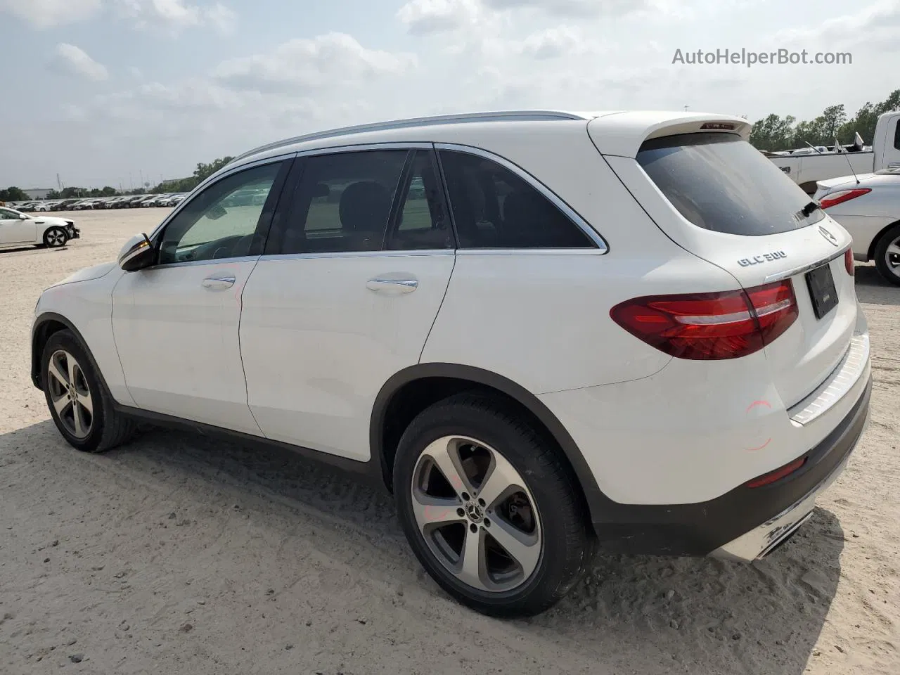 2019 Mercedes-benz Glc 300 White vin: WDC0G4JB3KV181842