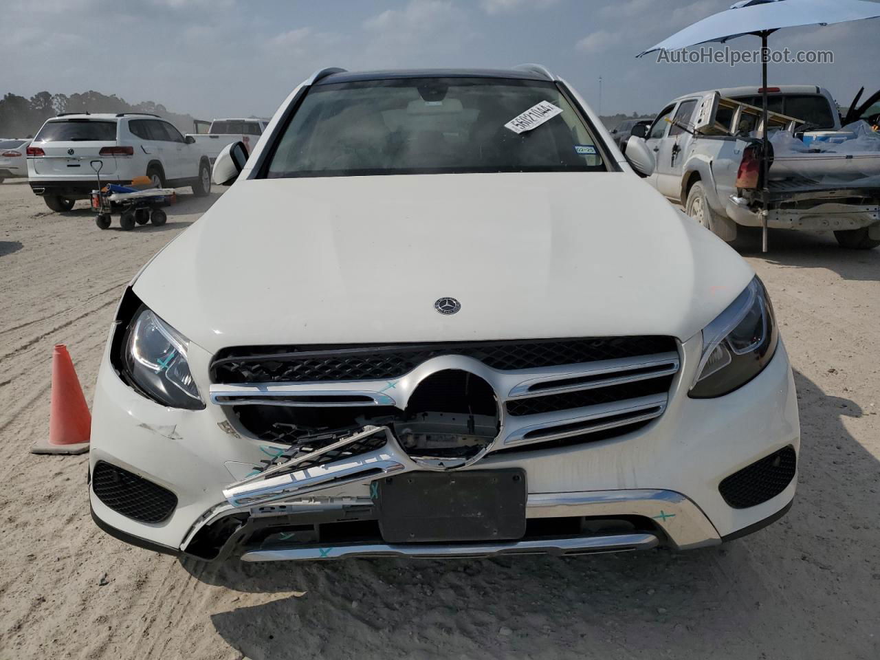 2019 Mercedes-benz Glc 300 White vin: WDC0G4JB3KV181842