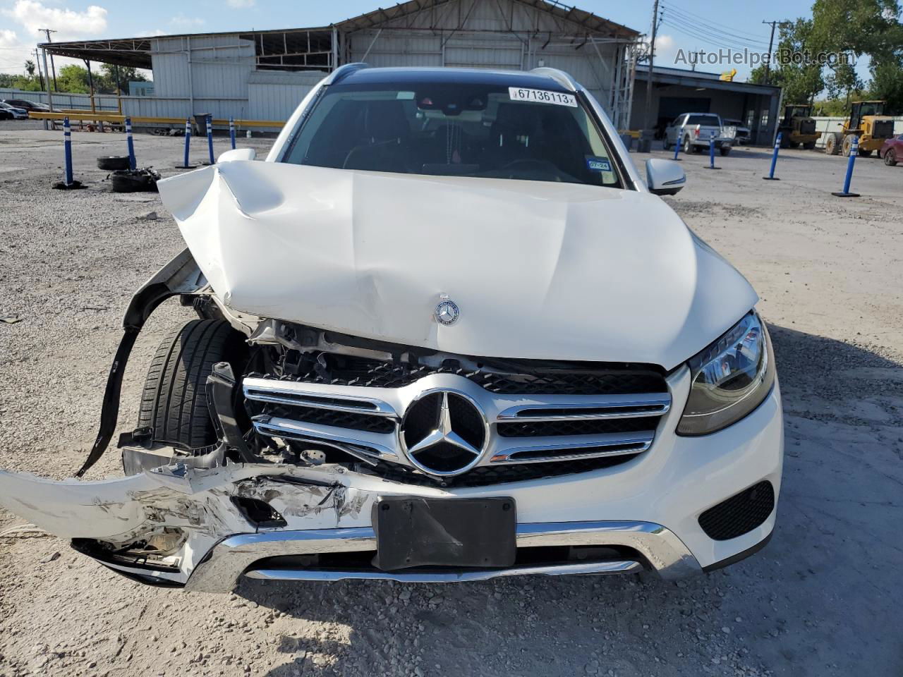 2016 Mercedes-benz Glc 300 White vin: WDC0G4JB4GF051506