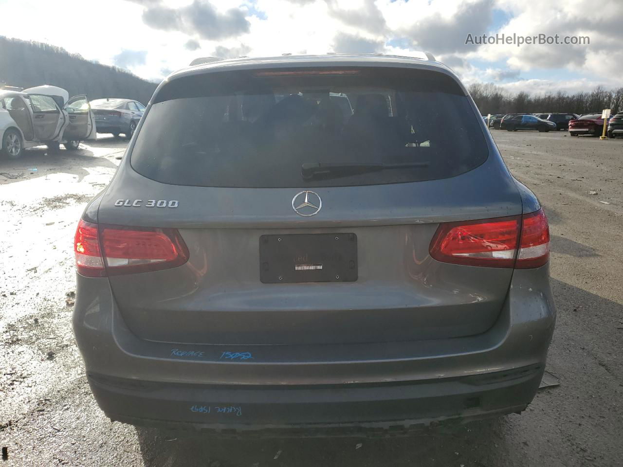 2016 Mercedes-benz Glc 300 Black vin: WDC0G4JB4GF110862