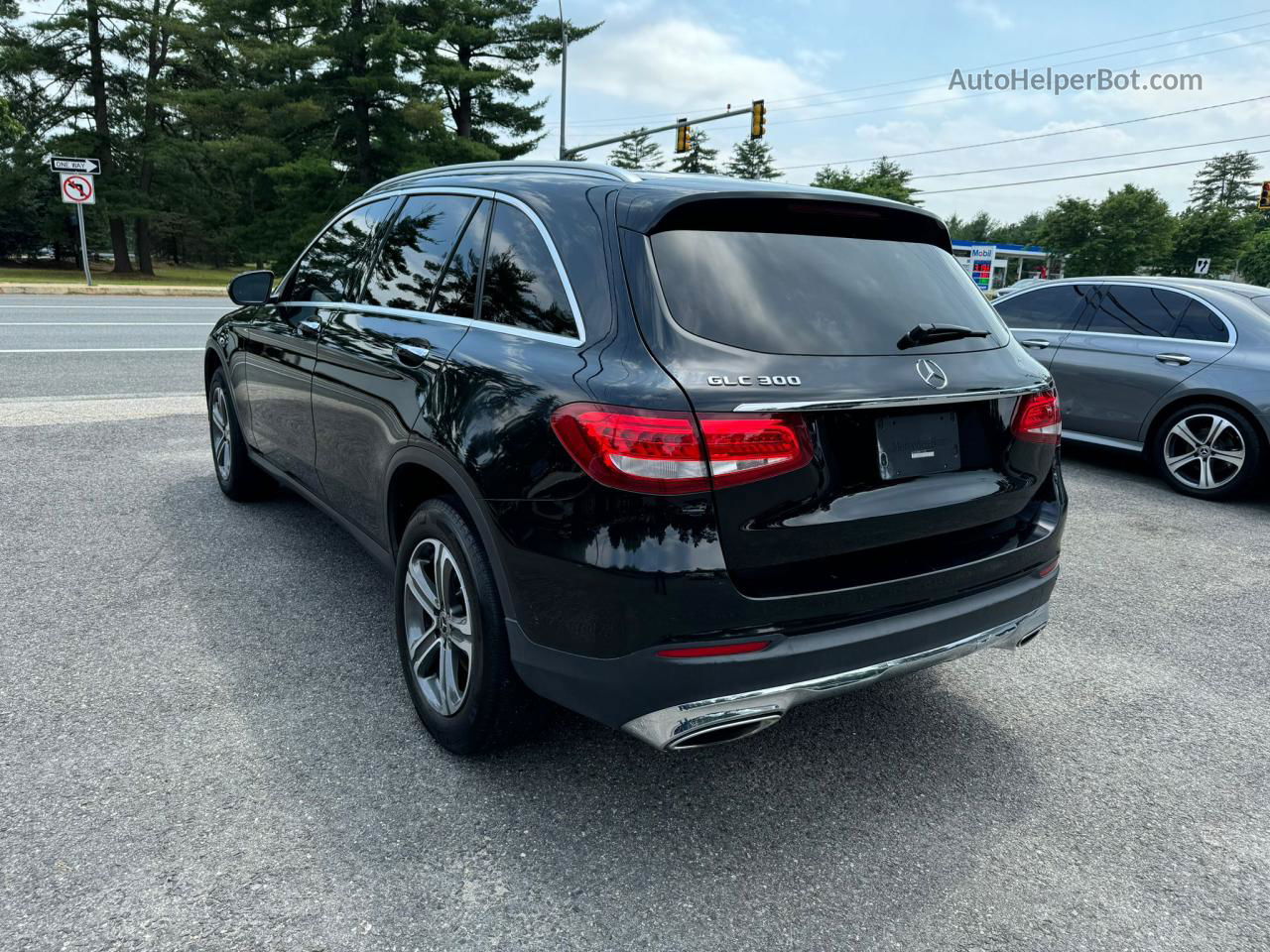 2019 Mercedes-benz Glc 300 Black vin: WDC0G4JB4KV172258