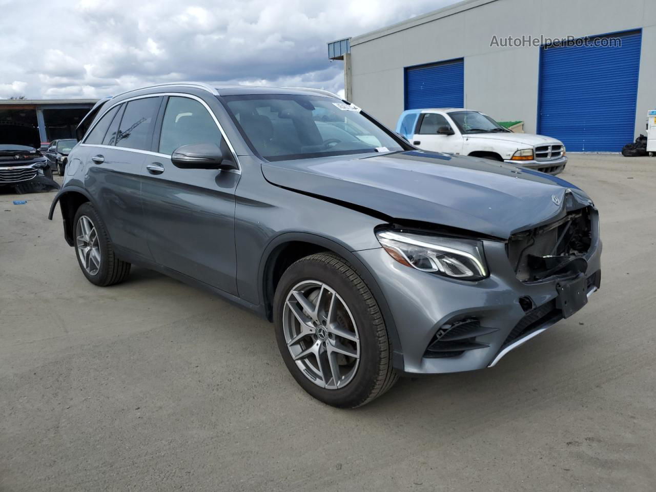 2019 Mercedes-benz Glc 300 Gray vin: WDC0G4JB5KV138507