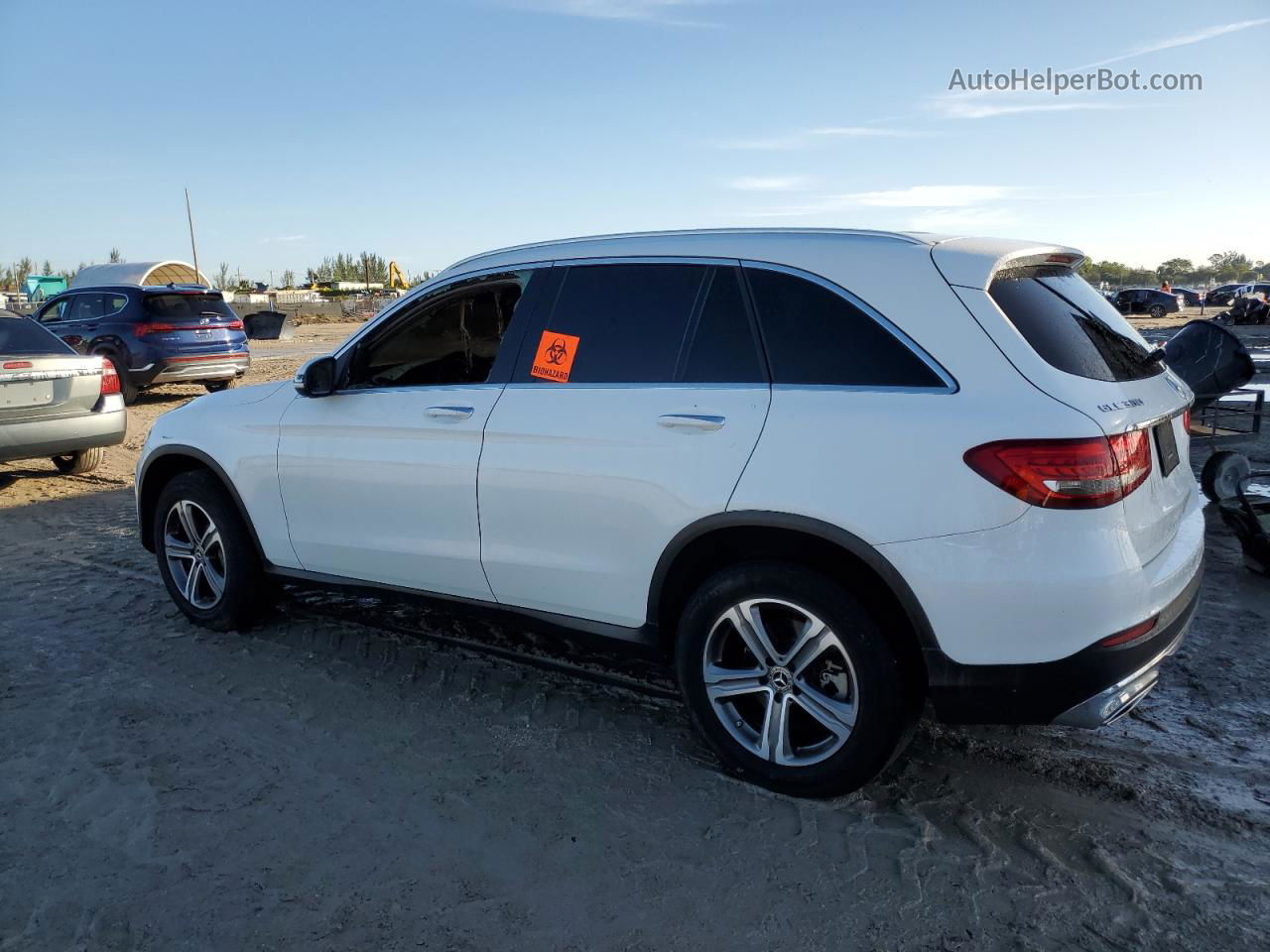 2019 Mercedes-benz Glc 300 White vin: WDC0G4JB5KV153587