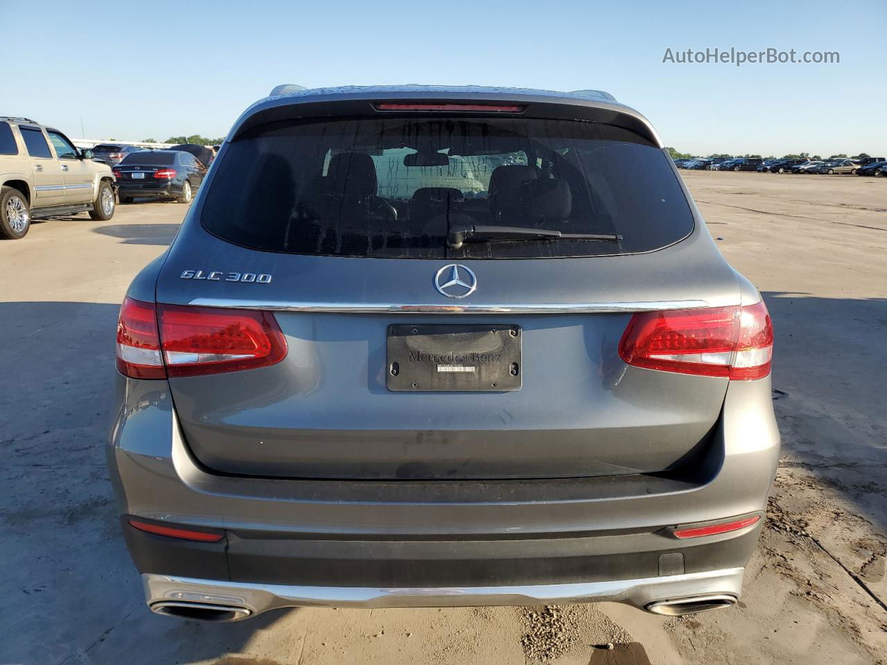 2019 Mercedes-benz Glc 300 Gray vin: WDC0G4JB6KV169832