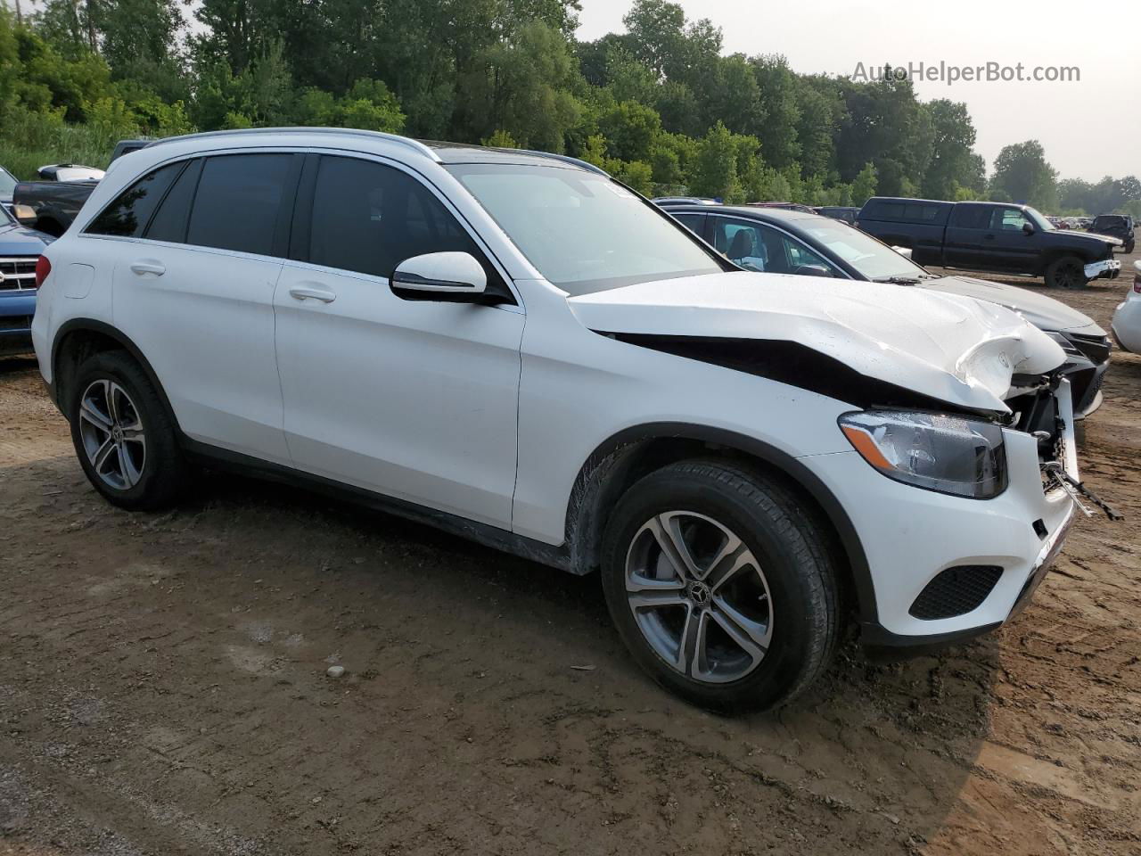 2019 Mercedes-benz Glc 300 White vin: WDC0G4JB7KF480244