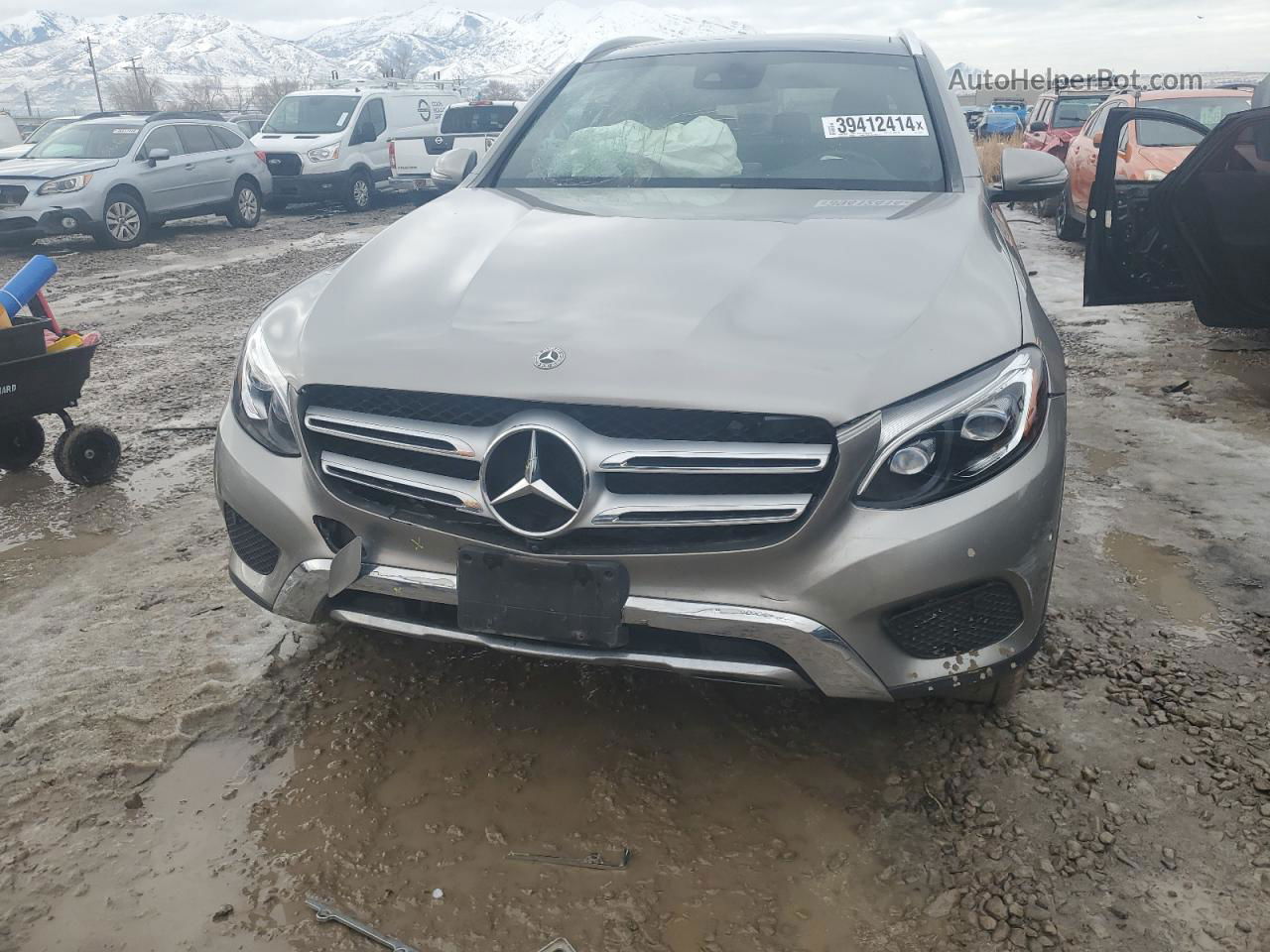 2019 Mercedes-benz Glc 300 Gray vin: WDC0G4JB7KV158757