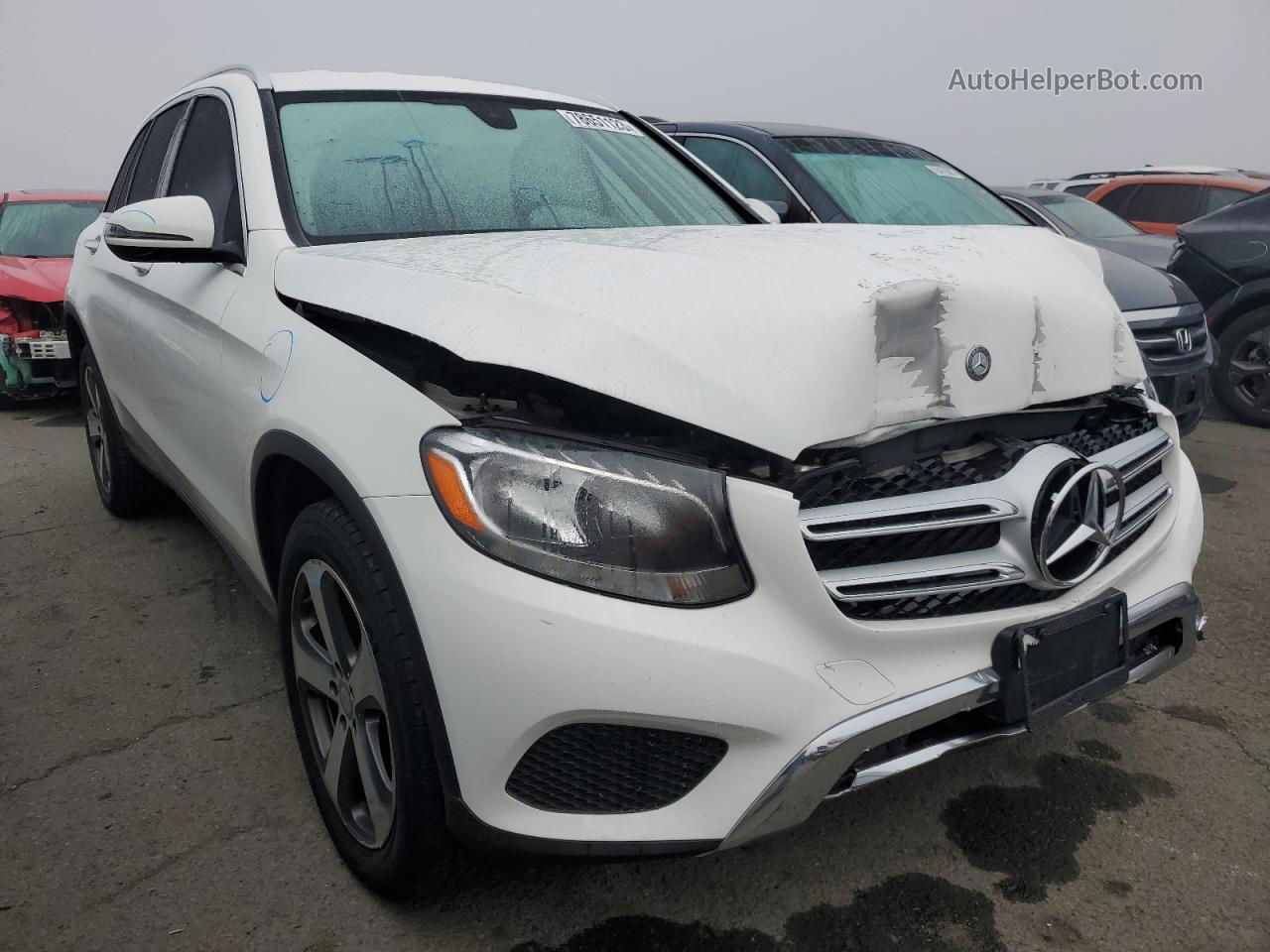 2016 Mercedes-benz Glc 300 White vin: WDC0G4JB8GF058023