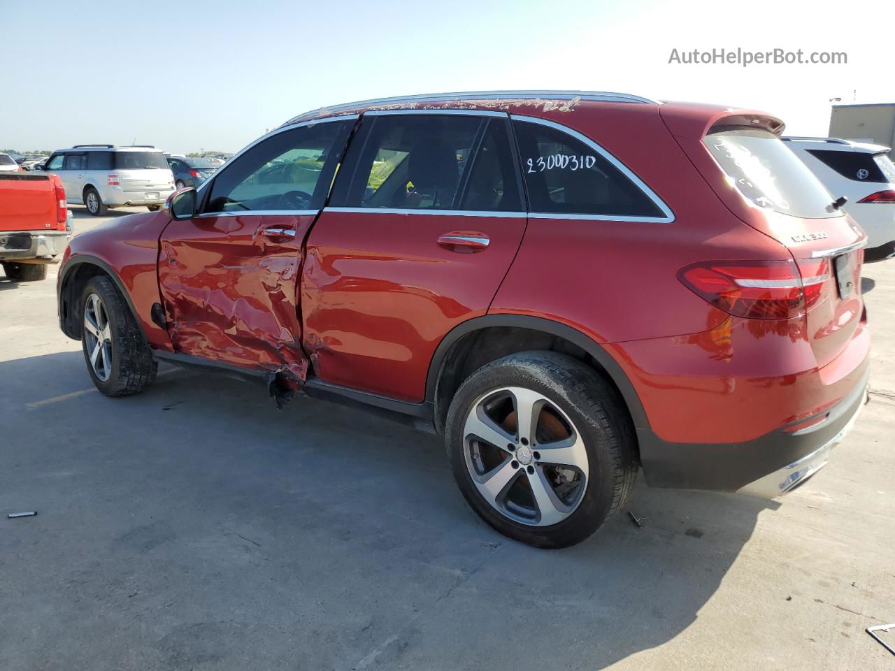 2019 Mercedes-benz Glc 300 Red vin: WDC0G4JB8KF532500