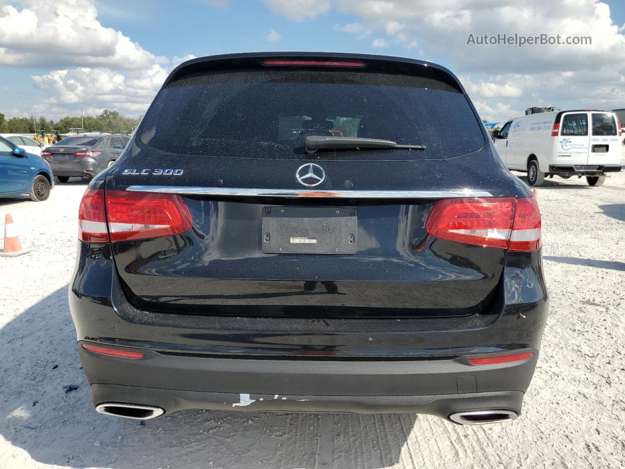 2019 Mercedes-benz Glc 300 Черный vin: WDC0G4JB8KF655553