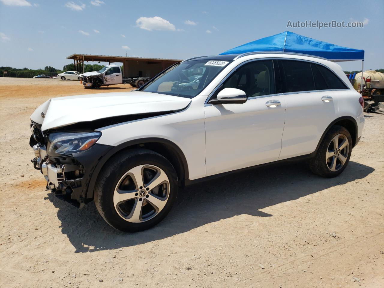 2019 Mercedes-benz Glc 300 White vin: WDC0G4JB8KV161571