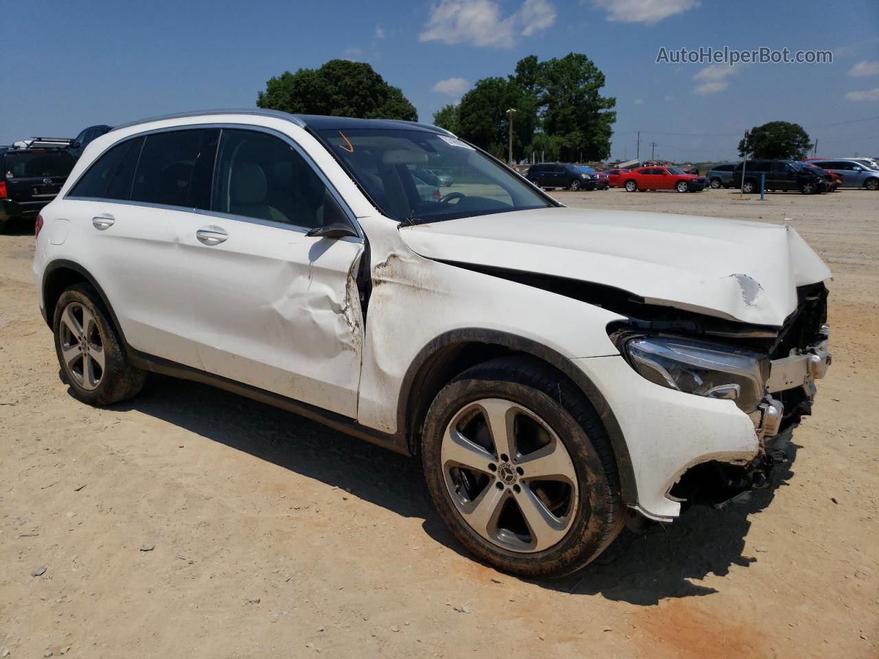 2019 Mercedes-benz Glc 300 White vin: WDC0G4JB8KV161571