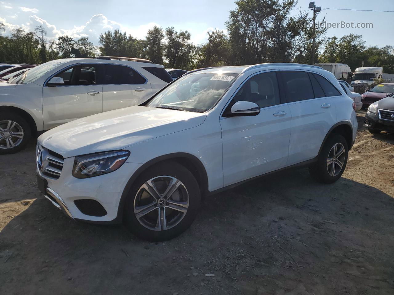 2019 Mercedes-benz Glc 300 4matic White vin: WDC0G4KB1KF643839