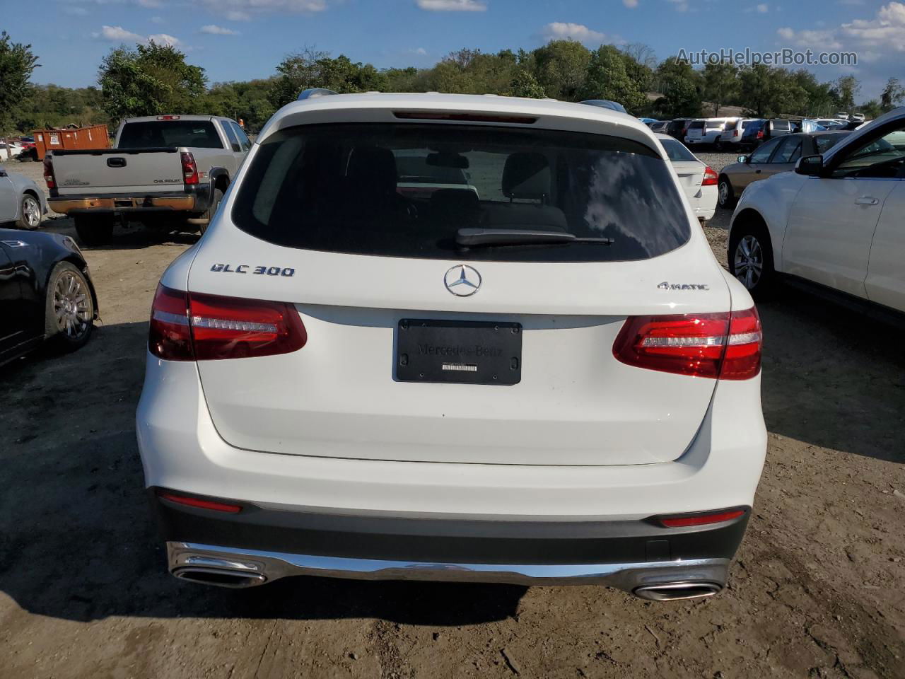 2019 Mercedes-benz Glc 300 4matic White vin: WDC0G4KB1KF643839