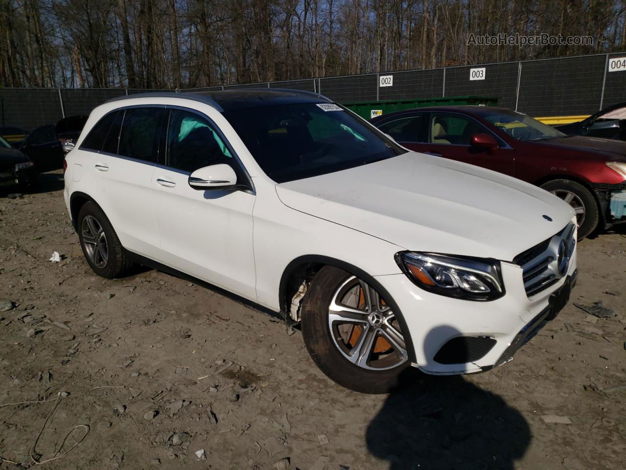 2019 Mercedes-benz Glc 300 4matic White vin: WDC0G4KB1KV195866