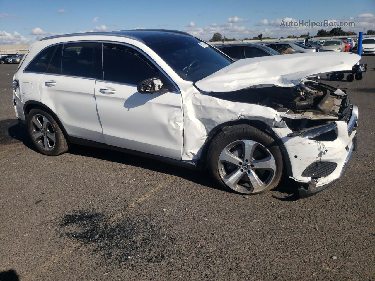 2019 Mercedes-benz Glc 300 4matic White vin: WDC0G4KB5KV187544