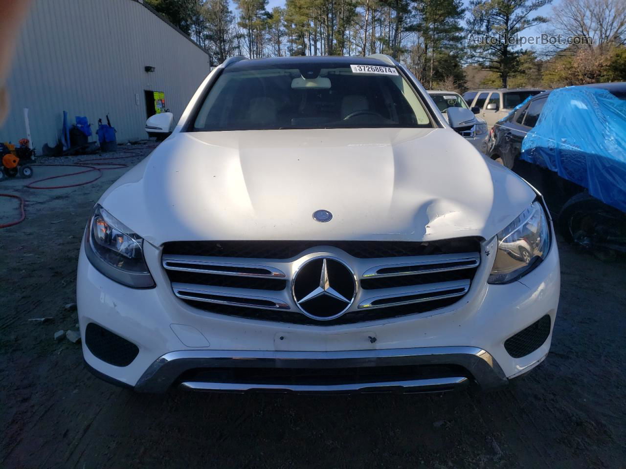 2016 Mercedes-benz Glc 300 4matic White vin: WDC0G4KB6GF084392