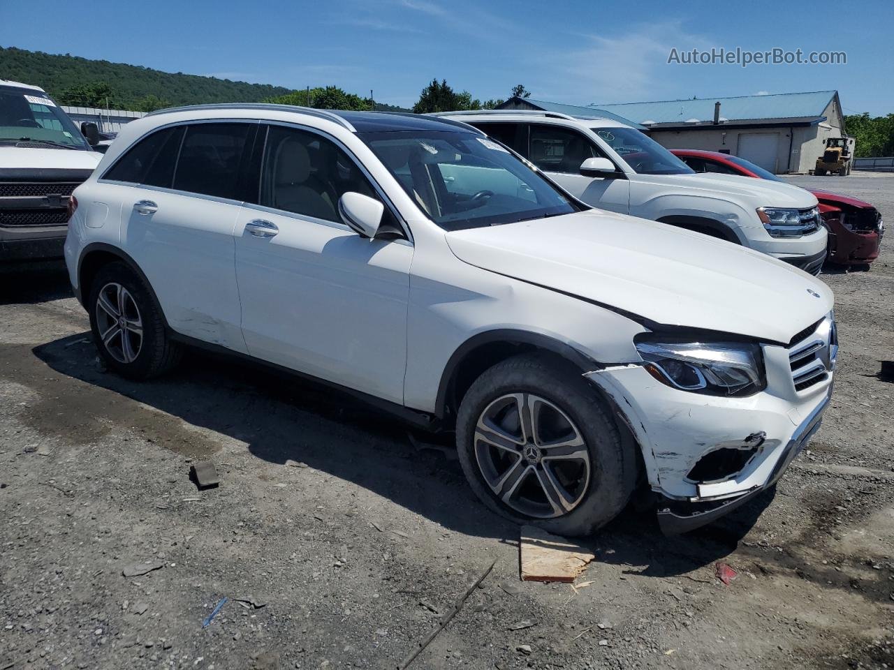 2019 Mercedes-benz Glc 300 4matic White vin: WDC0G4KB8KV131839