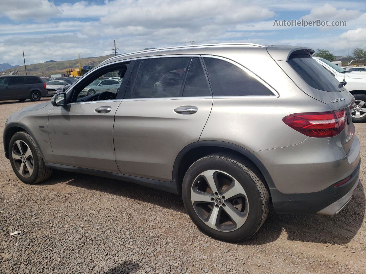 2019 Mercedes-benz Glc 350e Бежевый vin: WDC0G5EB0KF494079