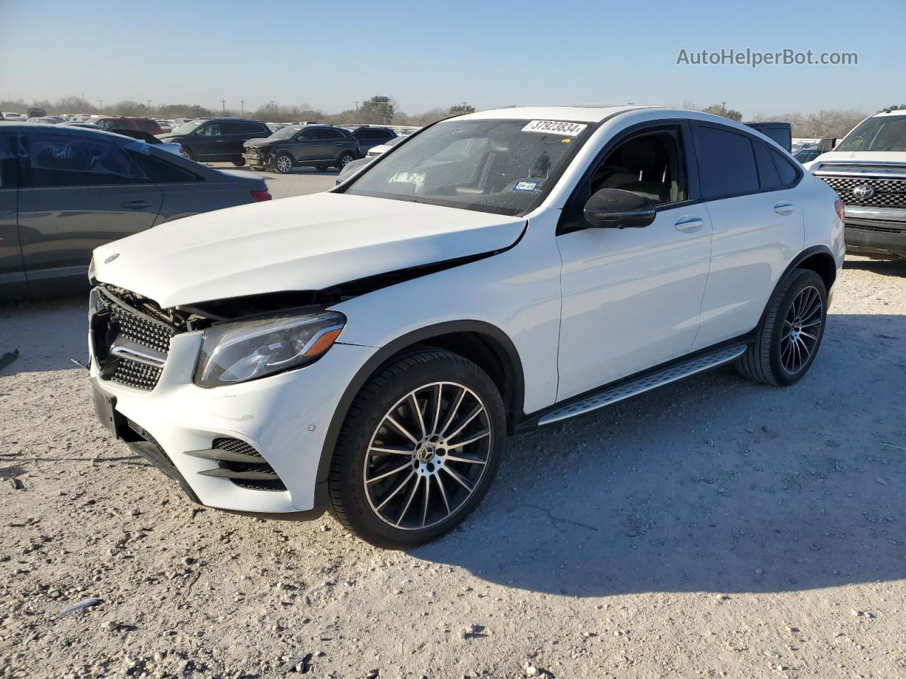 2019 Mercedes-benz Glc Coupe 300 4matic White vin: WDC0J4KB0KF497774