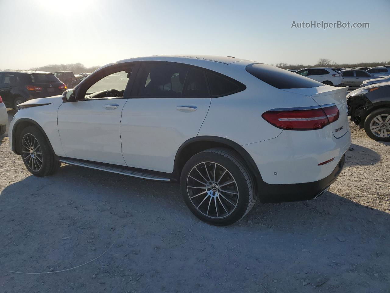 2019 Mercedes-benz Glc Coupe 300 4matic White vin: WDC0J4KB0KF497774