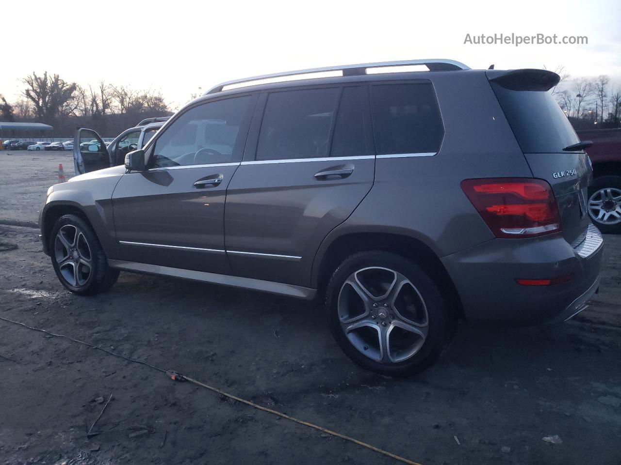 2013 Mercedes-benz Glk 250 Bluetec Gray vin: WDCGG0EB6DG087673