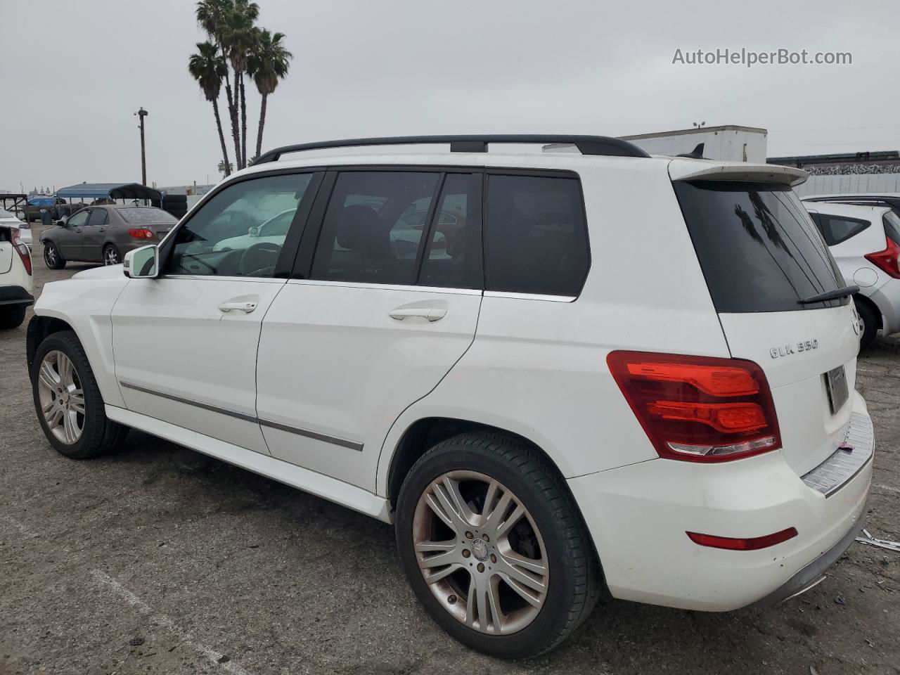 2013 Mercedes-benz Glk 350 White vin: WDCGG5HB1DG017104