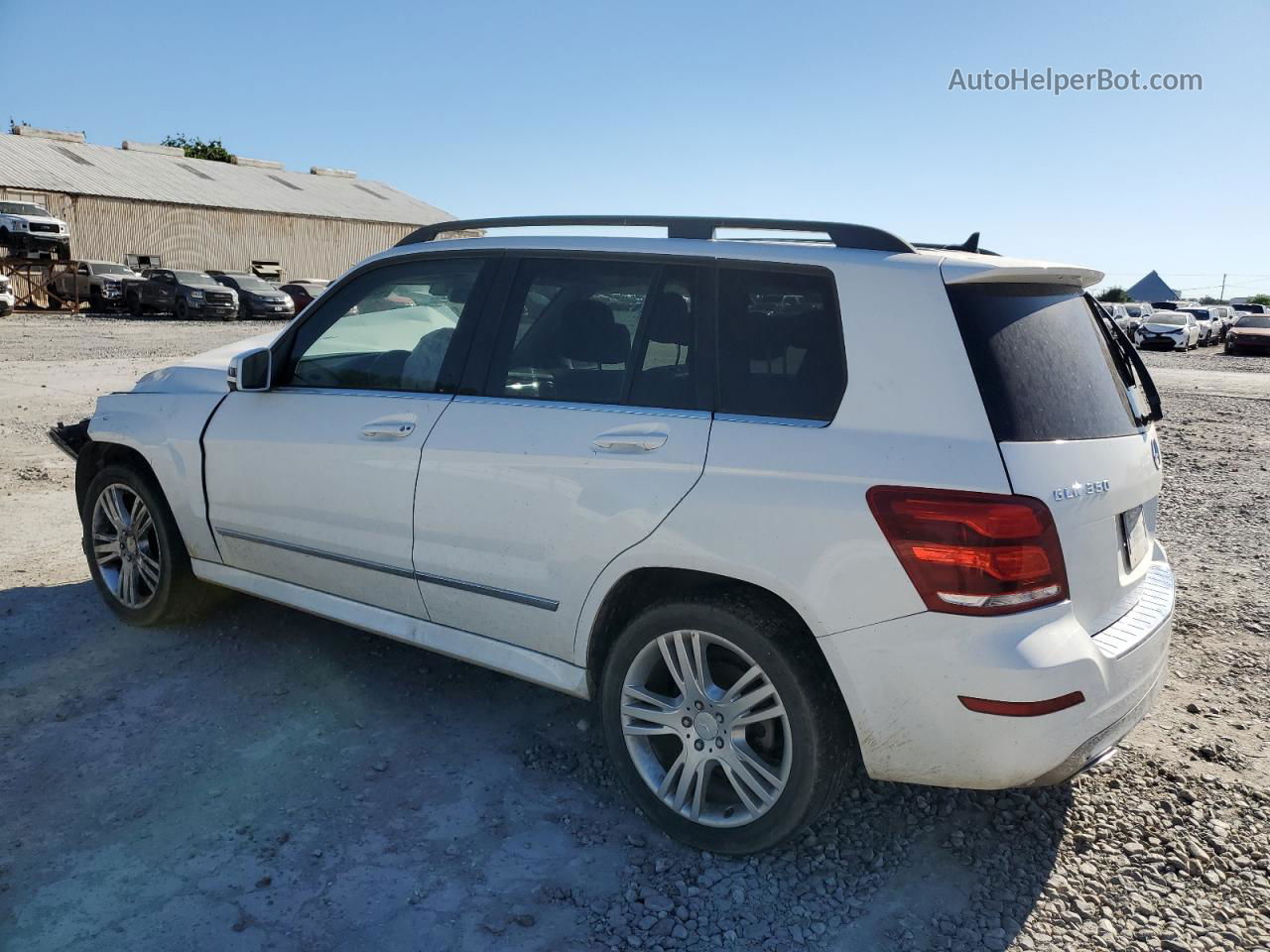 2013 Mercedes-benz Glk 350 White vin: WDCGG5HB4DG135180