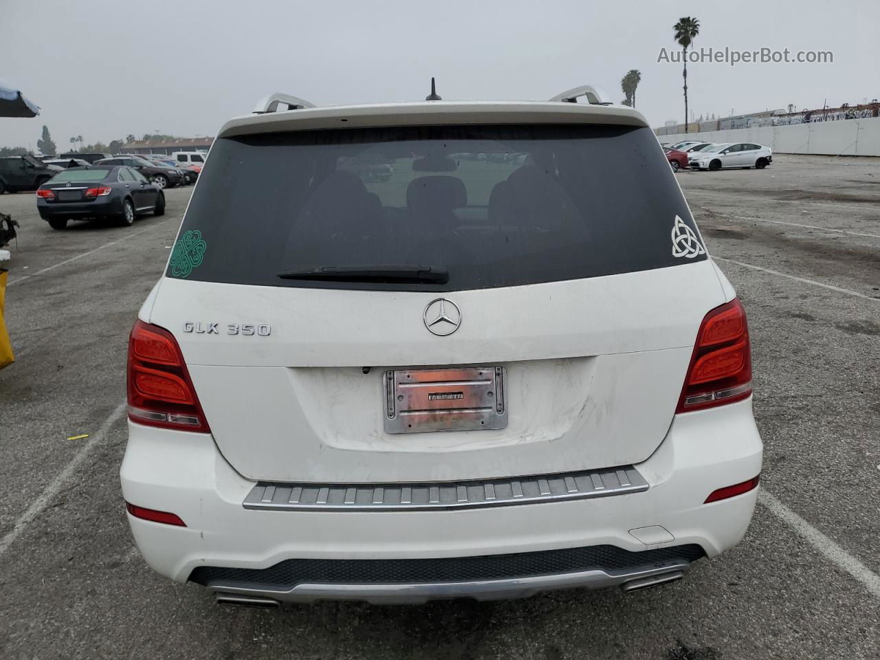 2013 Mercedes-benz Glk 350 White vin: WDCGG5HB8DF985495