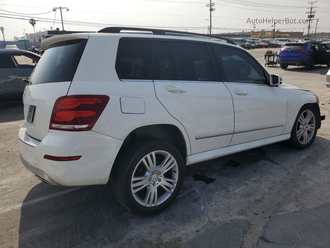 2013 Mercedes-benz Glk 350 White vin: WDCGG5HB9DG119153