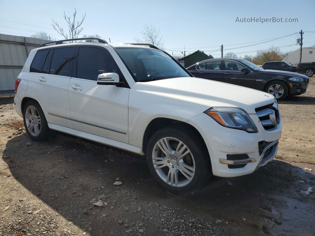 2013 Mercedes-benz Glk 350 White vin: WDCGG5HB9DG149821