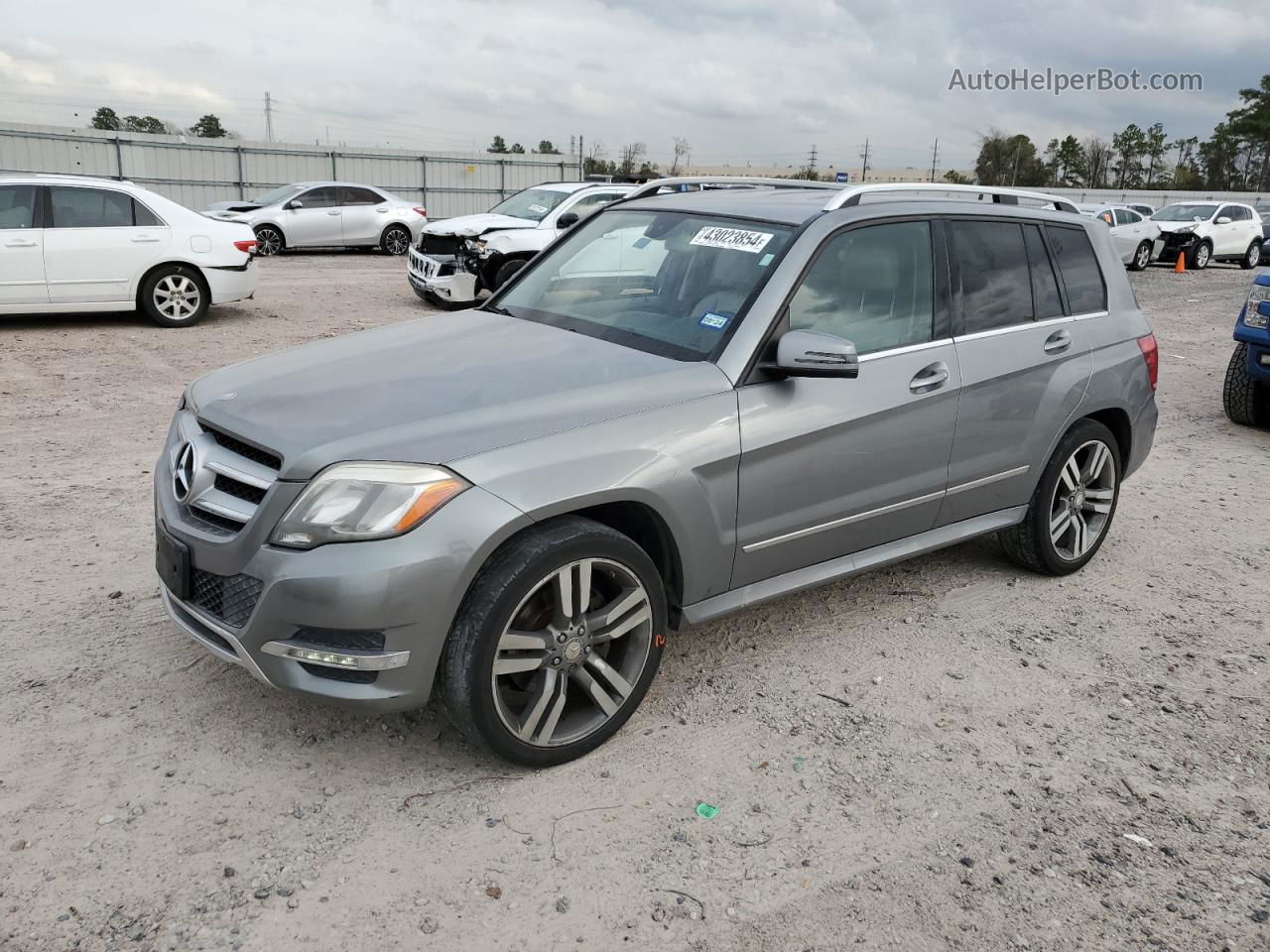 2013 Mercedes-benz Glk 350 Silver vin: WDCGG5HBXDG066706