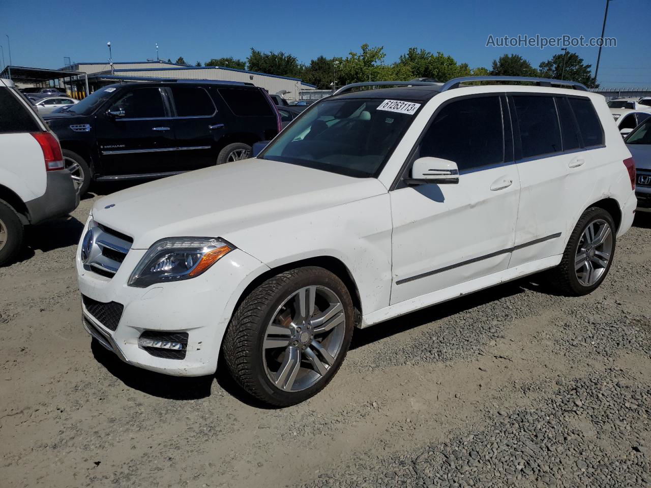 2013 Mercedes-benz Glk 350 4matic White vin: WDCGG8JB2DF986640