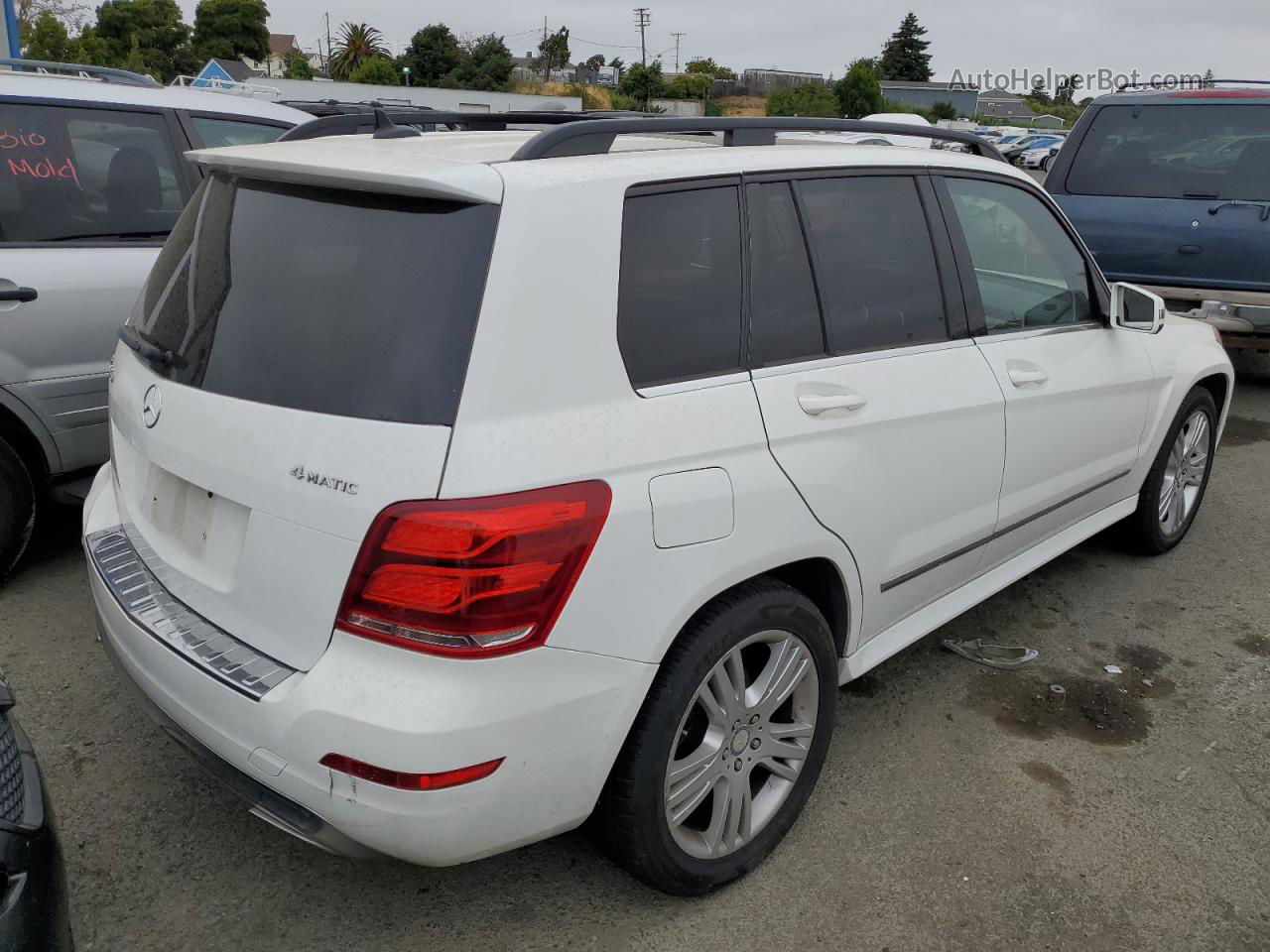 2013 Mercedes-benz Glk 350 4matic White vin: WDCGG8JB2DG124030