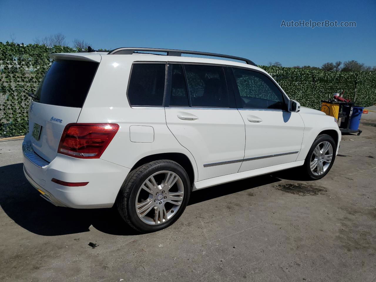 2013 Mercedes-benz Glk 350 4matic White vin: WDCGG8JB6DG064060