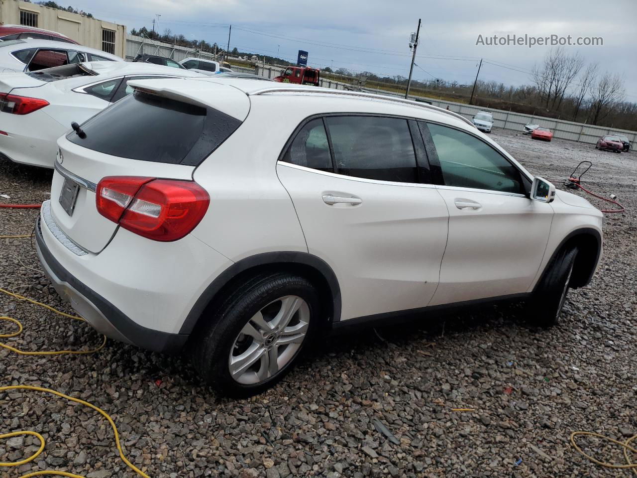 2019 Mercedes-benz Gla 250 White vin: WDCTG4EB0KU014514