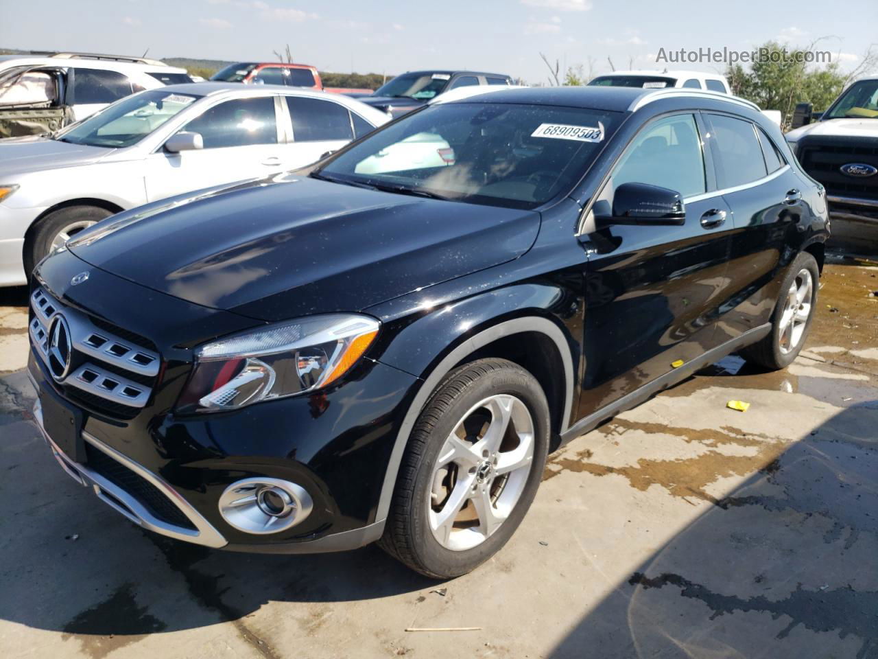 2019 Mercedes-benz Gla 250 Черный vin: WDCTG4EB1KJ574849