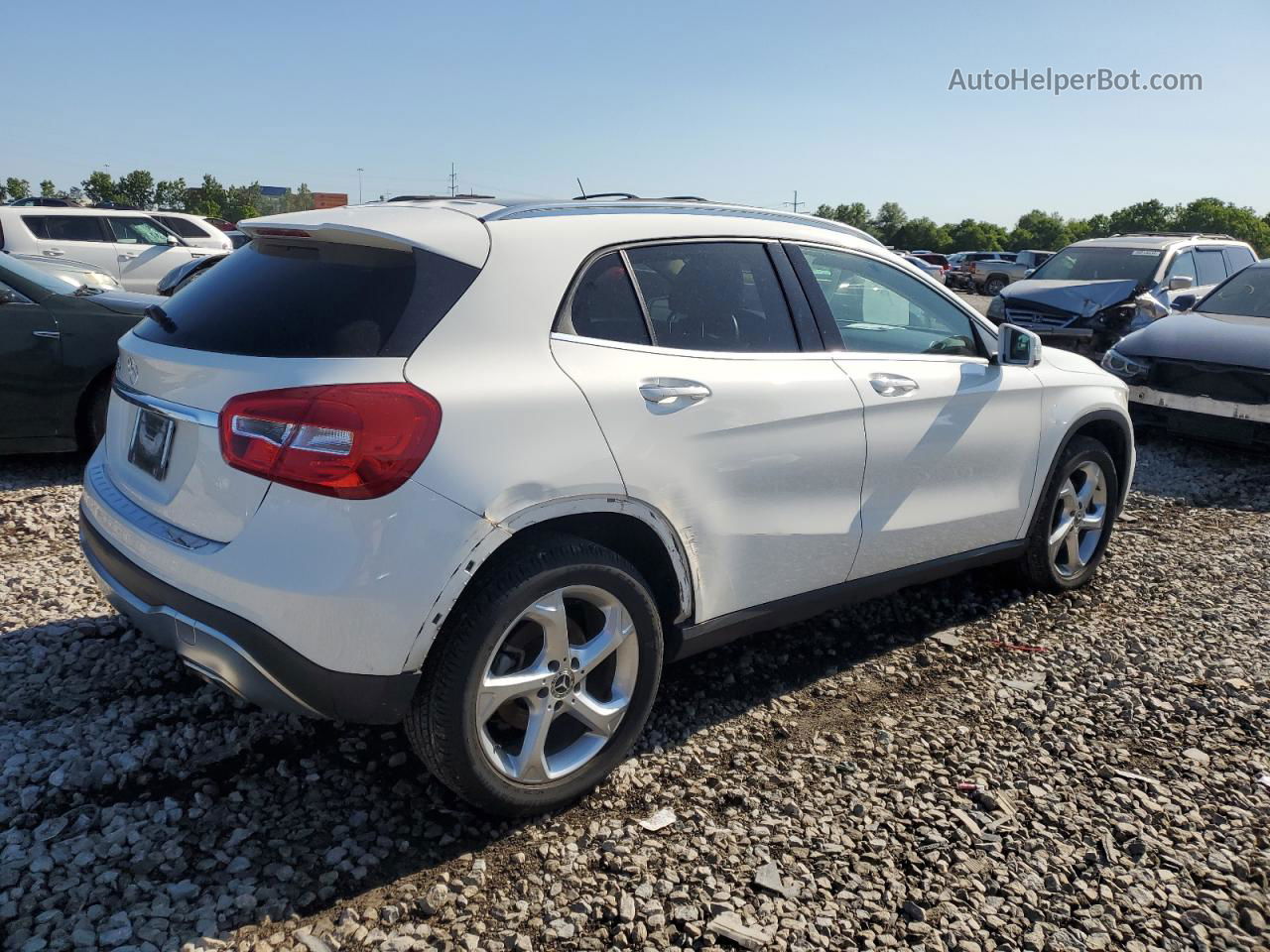 2019 Mercedes-benz Gla 250 White vin: WDCTG4EB1KU007507