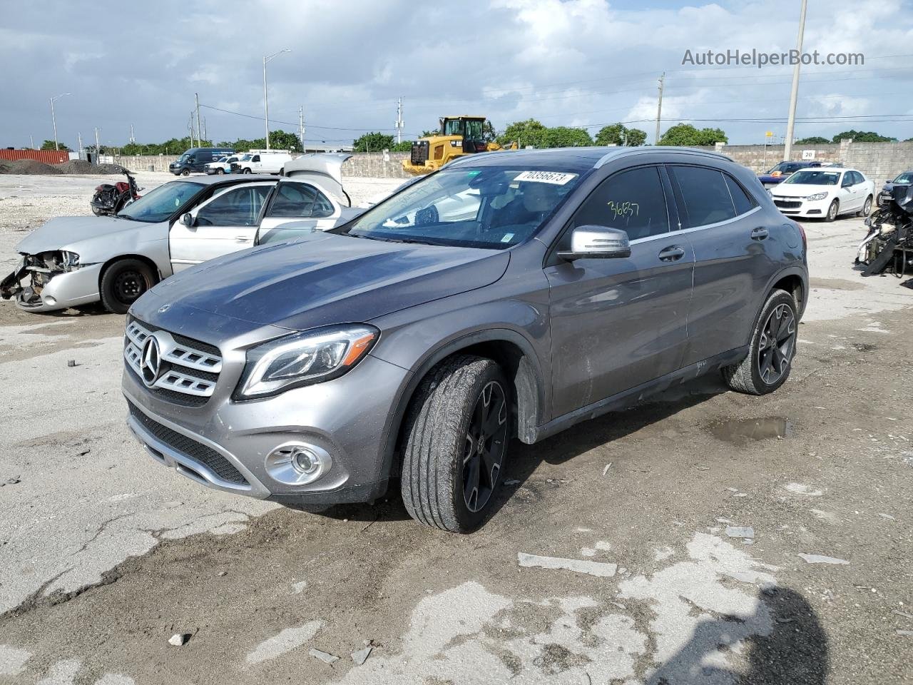 2019 Mercedes-benz Gla 250 Серебряный vin: WDCTG4EB2KJ586153