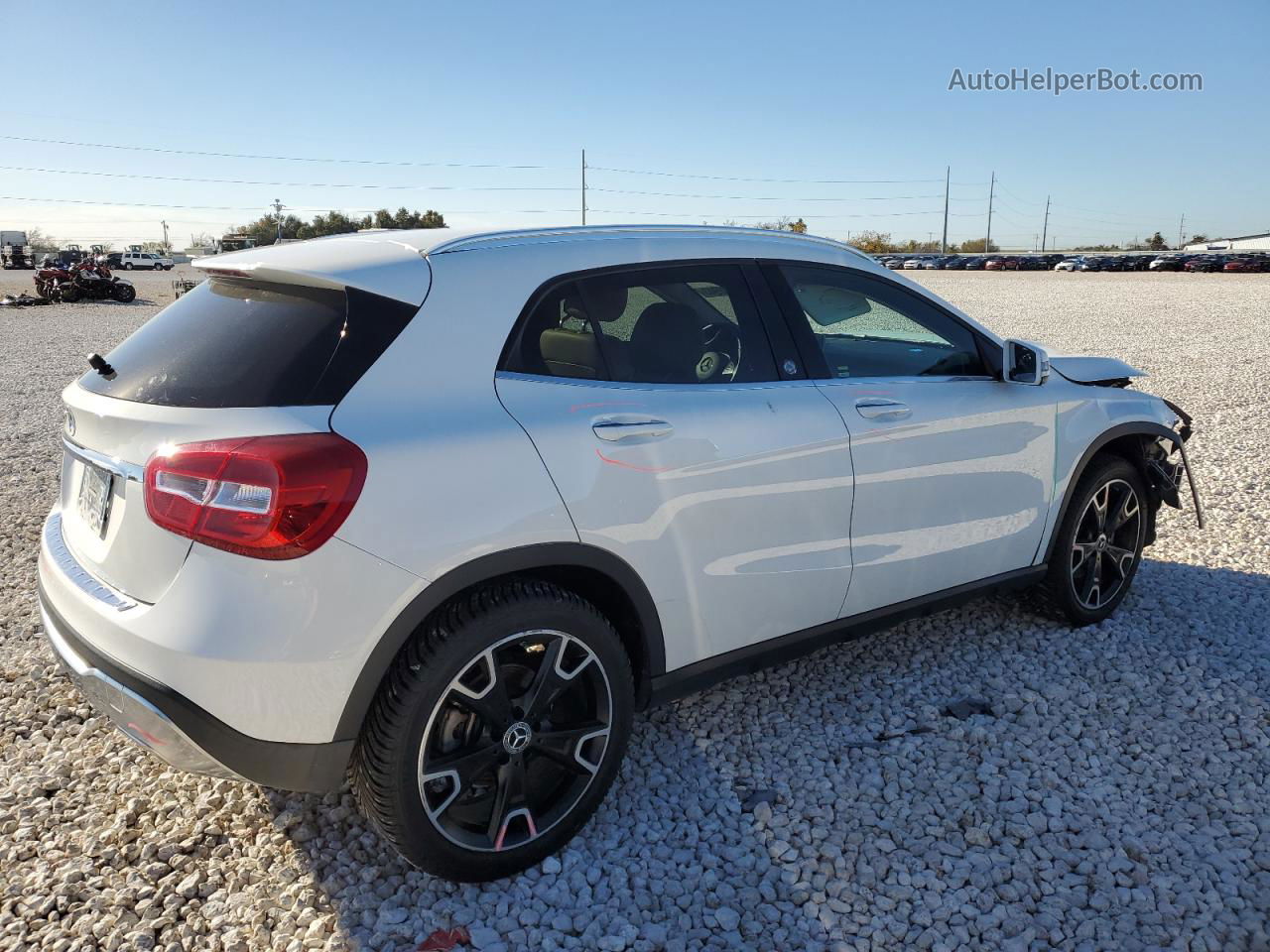 2019 Mercedes-benz Gla 250 White vin: WDCTG4EB2KU010352