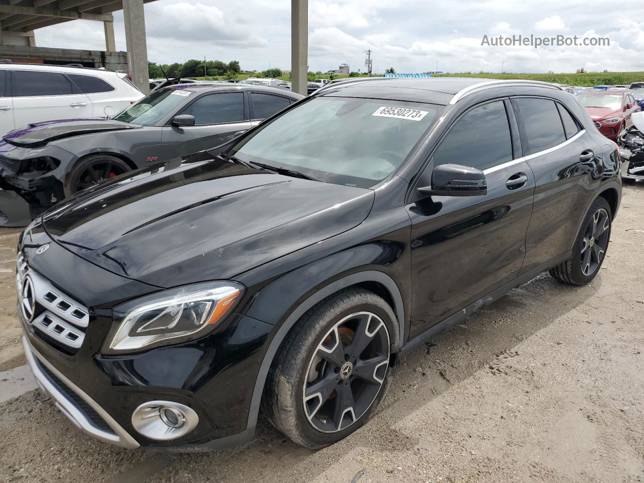 2019 Mercedes-benz Gla 250 Черный vin: WDCTG4EB2KU013686