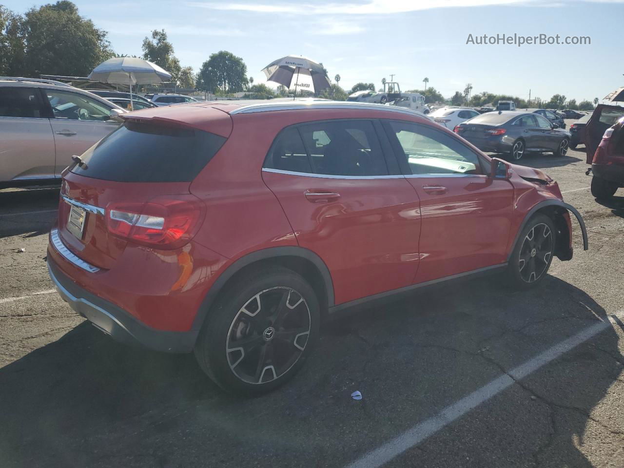 2019 Mercedes-benz Gla 250 Red vin: WDCTG4EB2KU017589